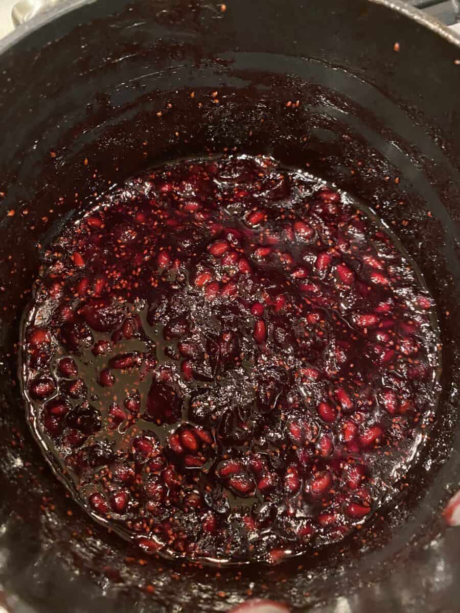 orange-pomegranate cranberry sauce