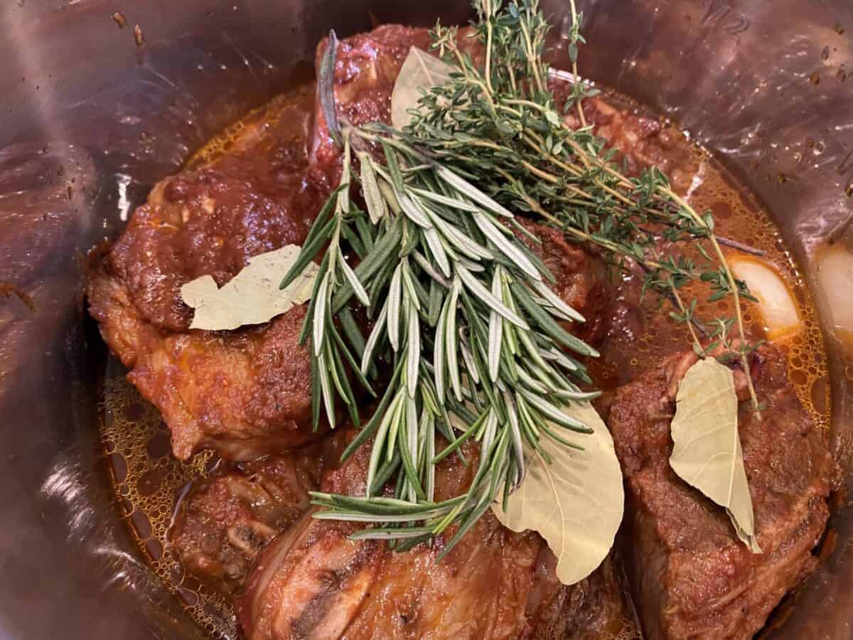 add all ingredients to slow cooker