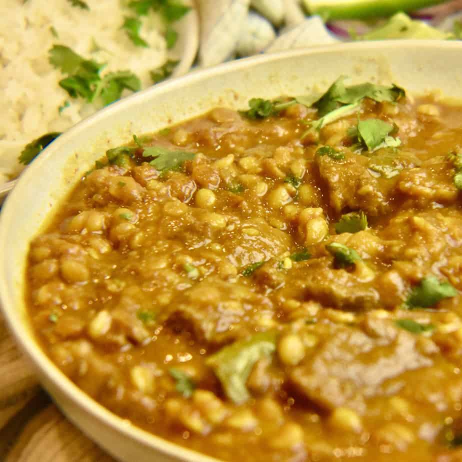 chana daal gosht (Meat & Lentil Curry))
