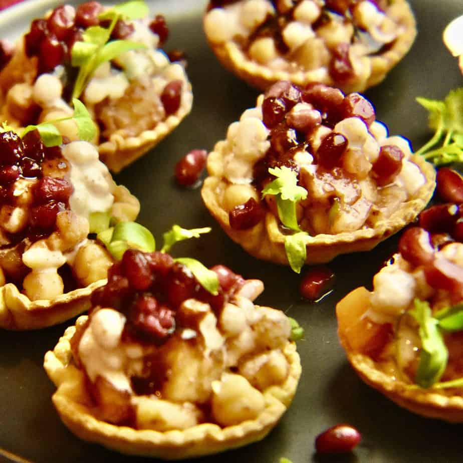 Easy baked taco chaat cups