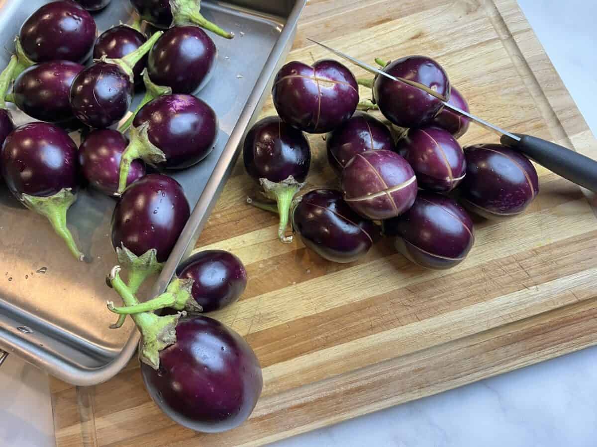 eggplants for bagara baingan